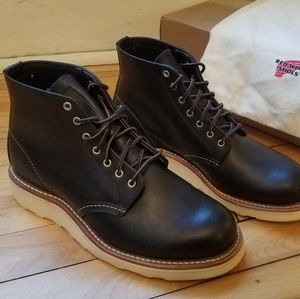 Red Wing Heritage Women's Boots sz 37.5